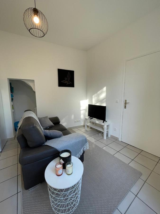 Superbe Appartement Cozy Terrasse Corbeil-Essonnes Exteriör bild